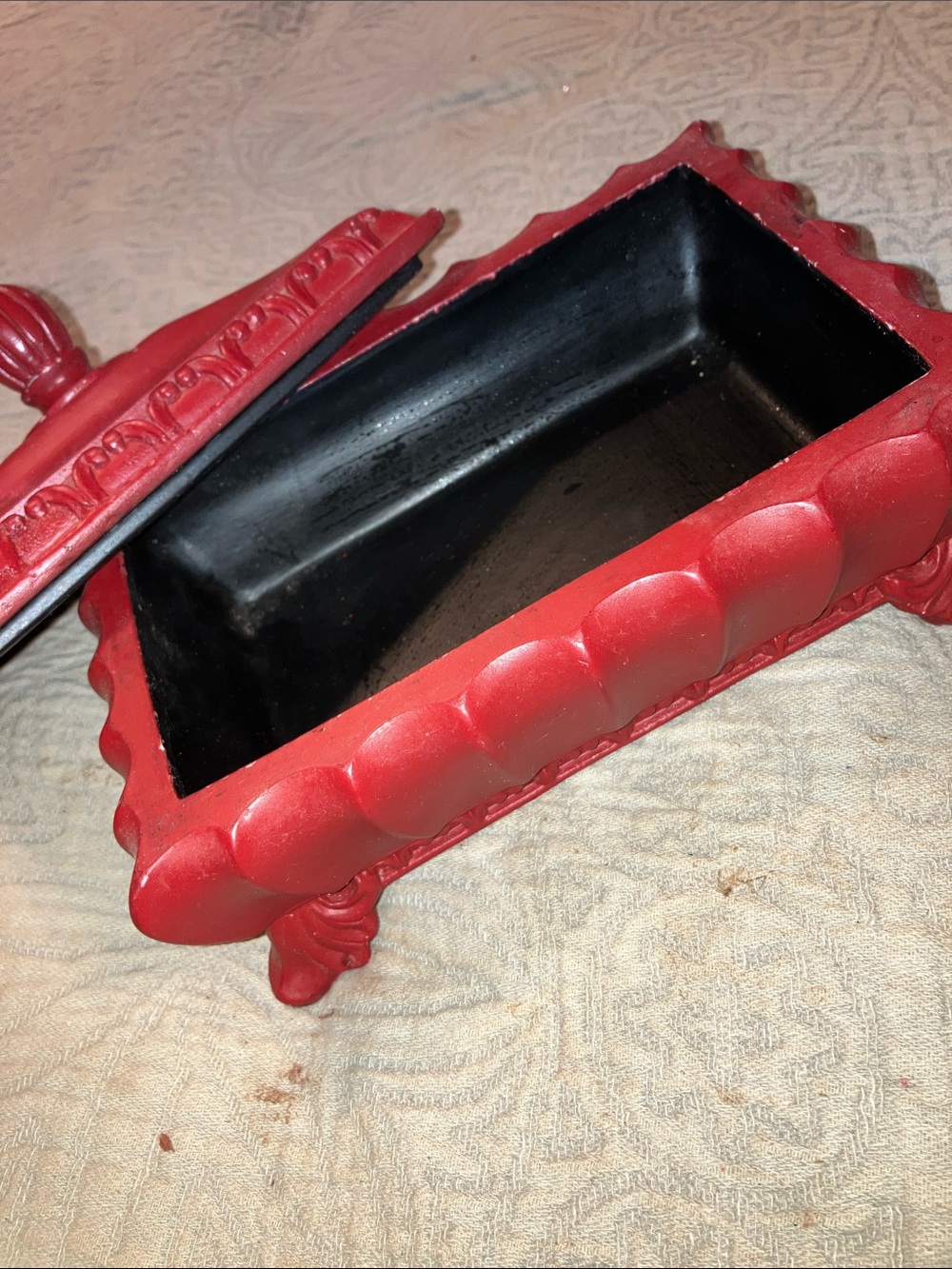 Red Decorative Jewelry Box with Ornate Feet - Unbranded - Picture 4 of 5